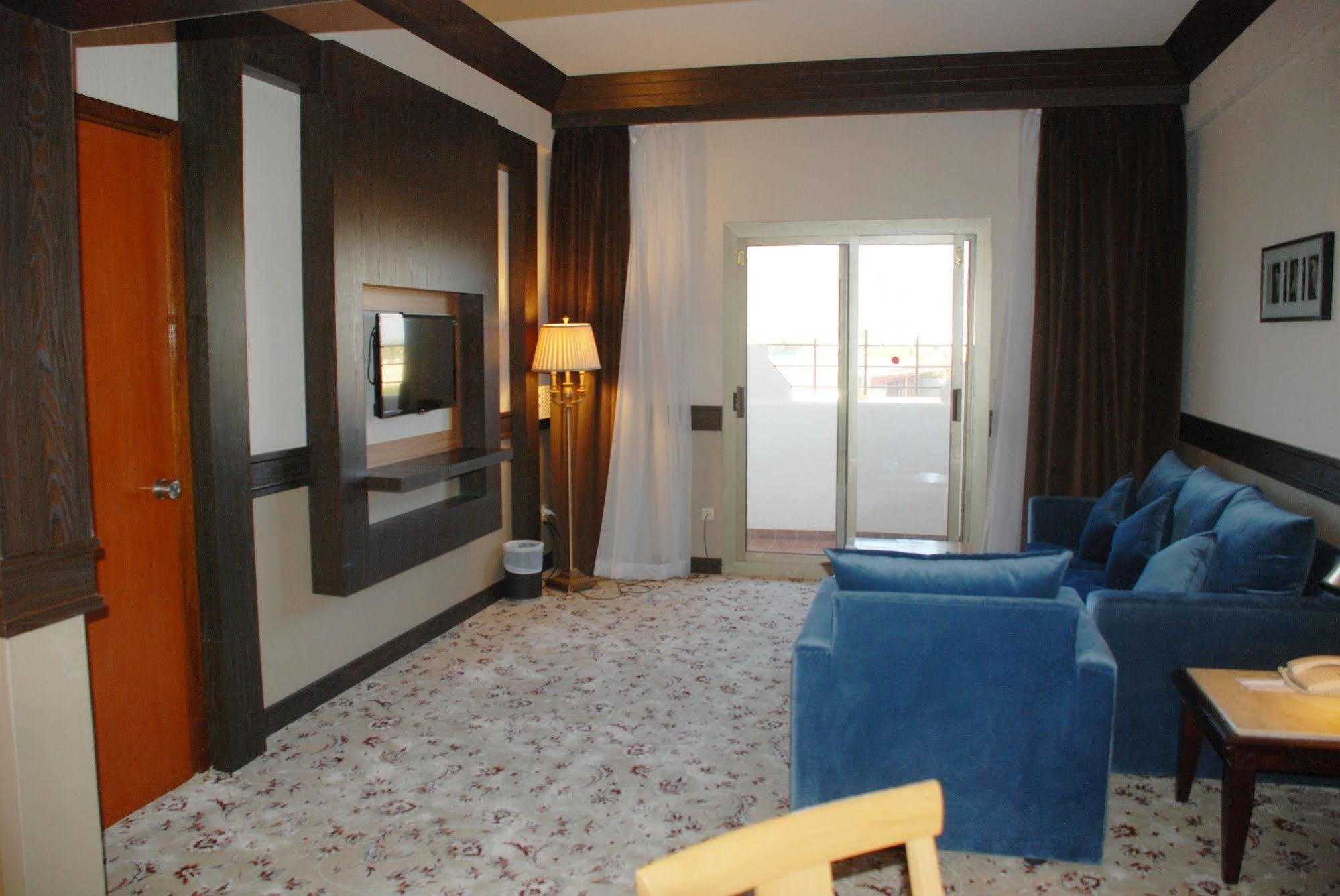 Al Rabea Hotel 奈季兰 外观 照片