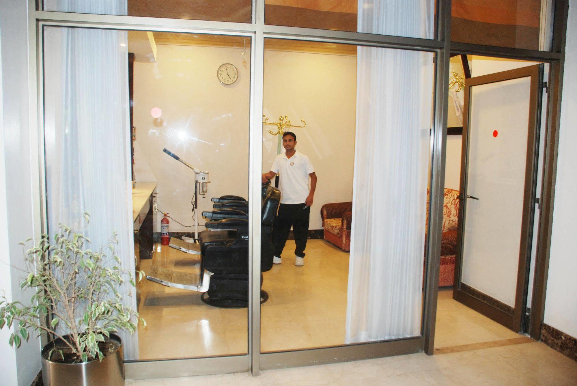 Al Rabea Hotel 奈季兰 外观 照片